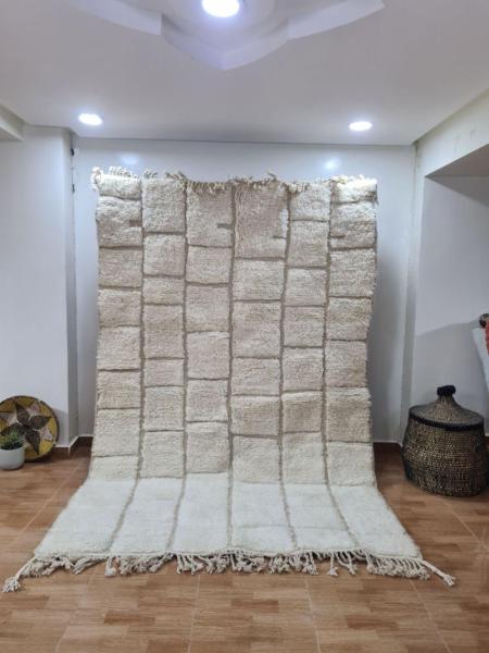 White Qamir Marokkaans handgemaakt tapijt